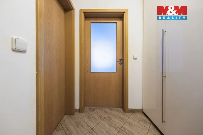 Prodej bytu 1+kk, Praha - Modřany, Vorařská, 44 m2