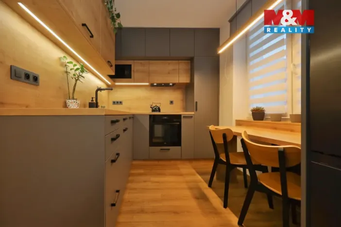 Prodej bytu 3+1, Žďár nad Sázavou - Žďár nad Sázavou 3, Brodská, 74 m2