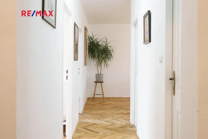 Prodej bytu 4+1, Praha - Podolí, Milevská, 90 m2