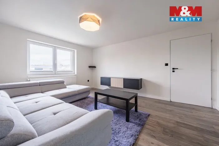 Prodej rodinného domu, Radonice, Růžičkova, 182 m2