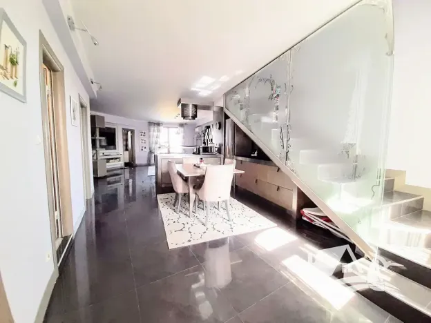 Prodej bytu 5+kk, Nesebar, Bulharsko, 167 m2