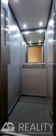 Prodej bytu 2+1, Praha - Dejvice, Krohova, 70 m2