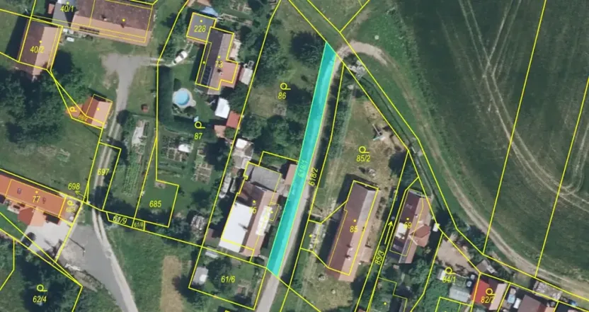 Dražba pozemku, Holín, 198 m2