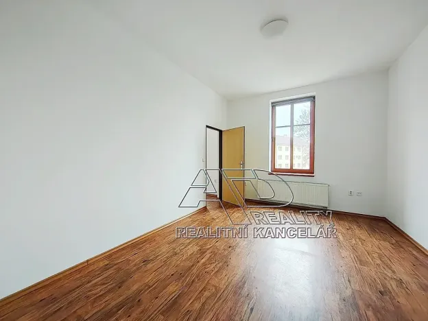 Pronájem atypického bytu, České Budějovice, 54 m2