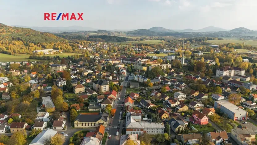 Prodej rodinného domu, Cvikov, Komenského, 298 m2