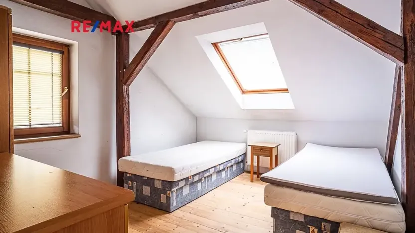 Prodej rodinného domu, Cvikov, Komenského, 298 m2