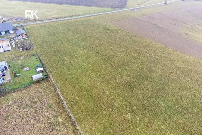 Prodej pozemku pro bydlení, Uhersko, 1000 m2