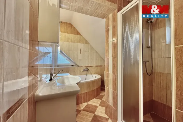 Pronájem bytu 2+1, Zlín - Štípa, Ve Žlebech, 66 m2