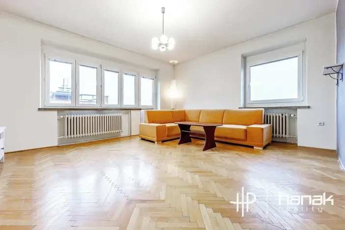 Prodej bytu 2+1, Zlín, Věžové domy, 61 m2