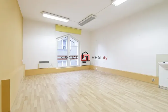 Prodej obchodního prostoru, Ostrava, U Staré elektrárny, 63 m2