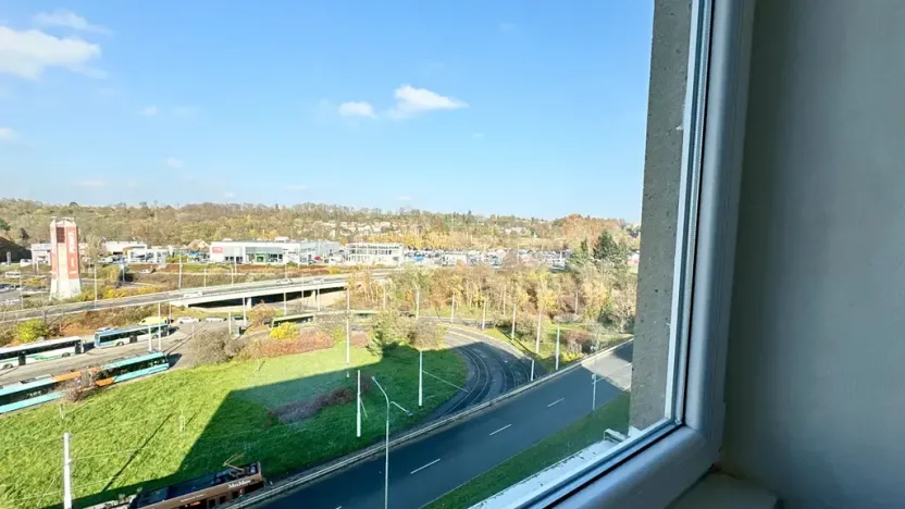 Pronájem bytu 2+kk, Praha - Hloubětín, Kardašovská, 44 m2