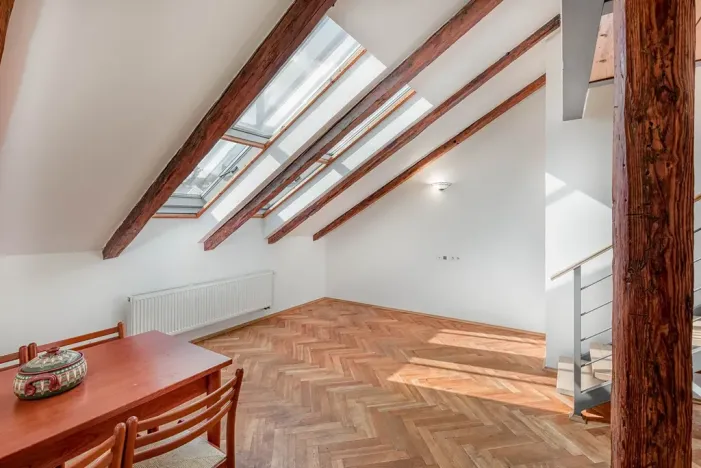 Prodej bytu 2+kk, Praha - Smíchov, Plzeňská, 63 m2