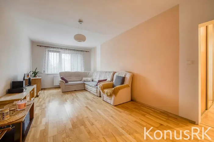 Prodej bytu 2+1, Praha - Malešice, Chotutická, 55 m2