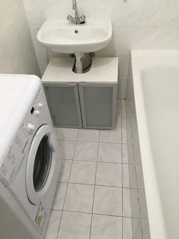 Pronájem bytu 1+kk, Praha - Břevnov, Šlikova, 29 m2