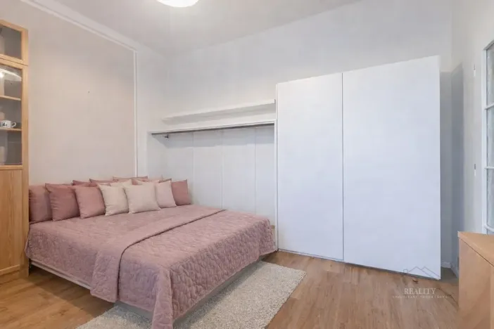 Pronájem bytu 1+1, Praha - Nové Město, Žitná, 26 m2