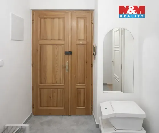 Pronájem bytu 2+1, Praha - Žižkov, Roháčova, 67 m2