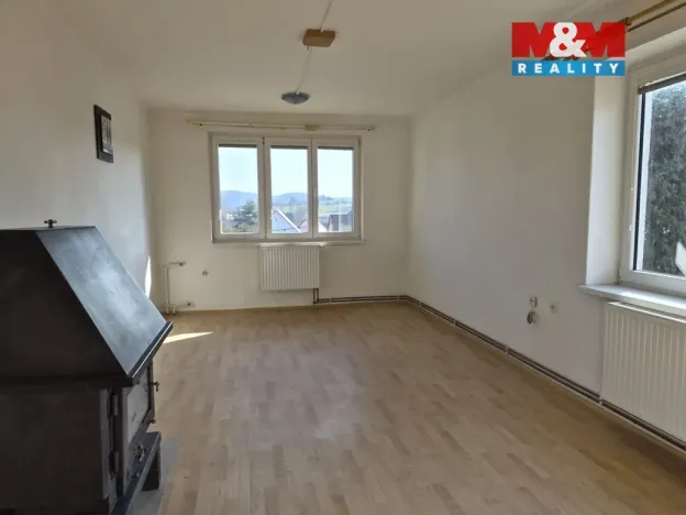 Pronájem bytu 2+1, Volenice, 60 m2