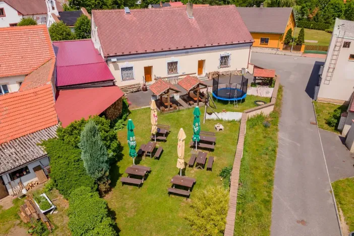 Prodej restaurace, Stará Huť, Dělnická, 300 m2