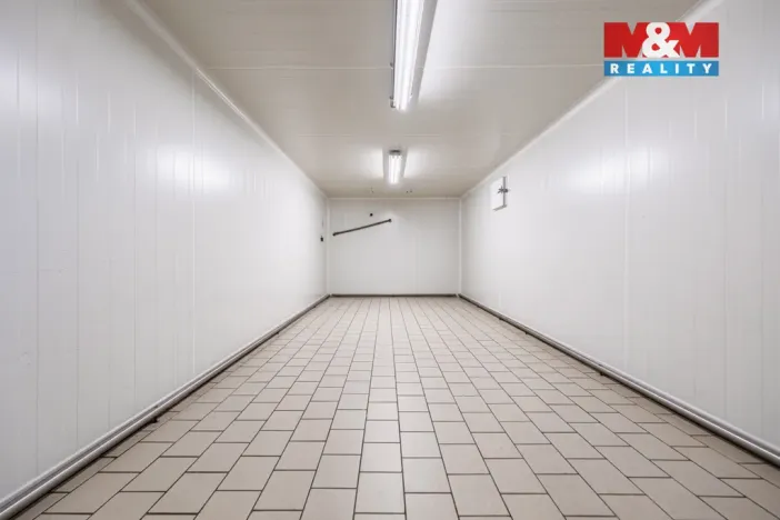 Pronájem skladu, Nymburk, Jičínská, 249 m2