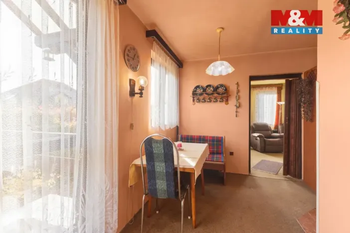 Prodej rodinného domu, Hřebeč, Opletalova, 184 m2