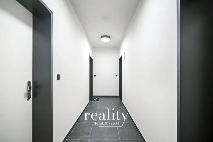 Pronájem bytu 3+kk, Brno, Komárovská, 66 m2