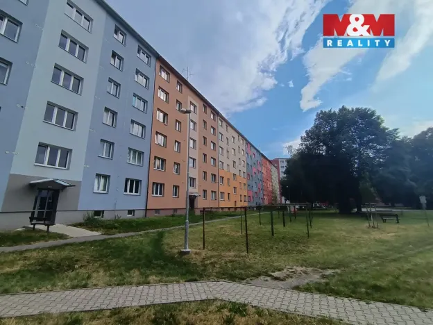 Pronájem bytu 2+1, Ostrava - Poruba, Francouzská, 52 m2