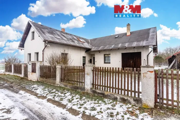 Prodej rodinného domu, Březno, 247 m2