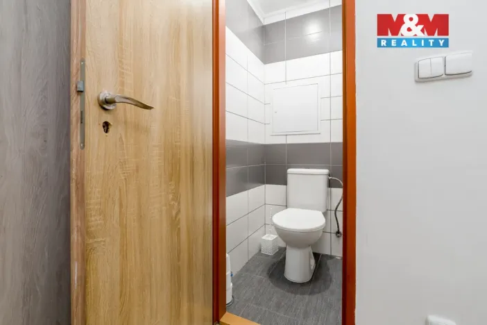 Prodej bytu 3+1, Ústí nad Labem - Bukov, 17. listopadu, 68 m2