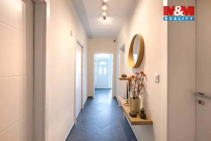 Prodej bytu 3+kk, Nehvizdy, Pražská, 63 m2