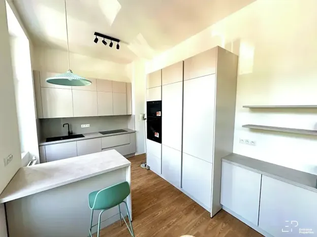 Prodej činžovního domu, Praha - Smíchov, Arbesovo náměstí, 930 m2