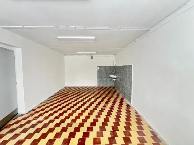 Pronájem výrobních prostor, Kolín, Havlíčkova, 207 m2