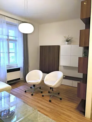 Prodej bytu 2+1, Praha - Staré Město, Liliová, 64 m2