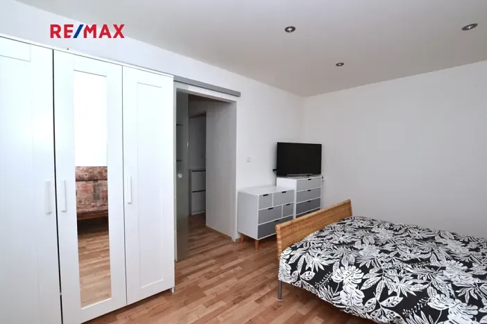 Pronájem bytu 1+1, Kladno, Sevastopolská, 29 m2