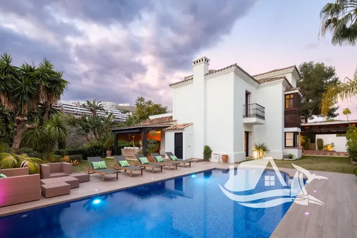 Prodej vily, Benahavís, Španělsko, 336 m2