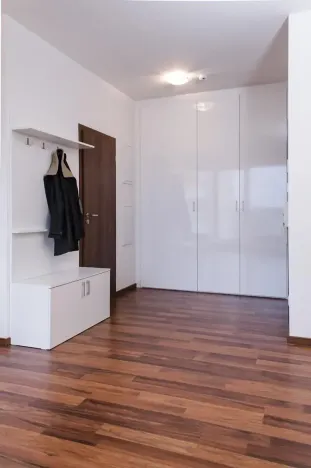 Pronájem bytu 1+kk, Praha - Malešice, Počernická, 36 m2