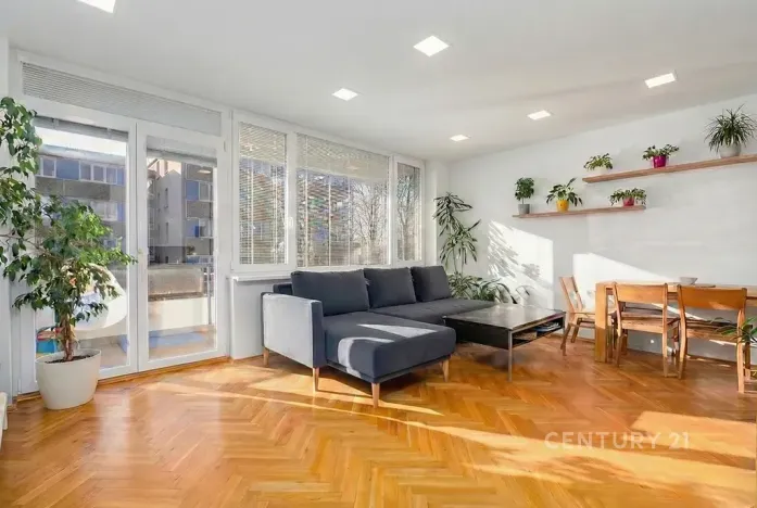 Pronájem bytu 4+kk, Liberec, Ostravská, 70 m2