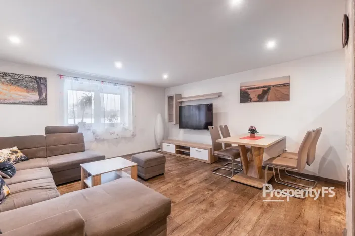 Prodej rodinného domu, Kadlín, 120 m2