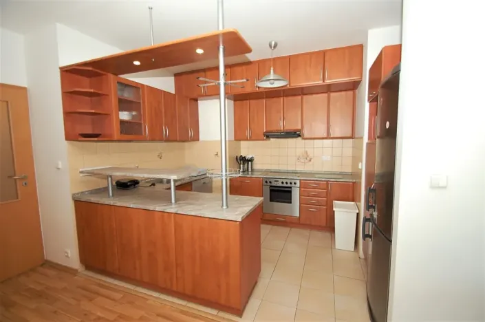 Pronájem bytu 4+kk, Praha - Smíchov, Astlova, 111 m2