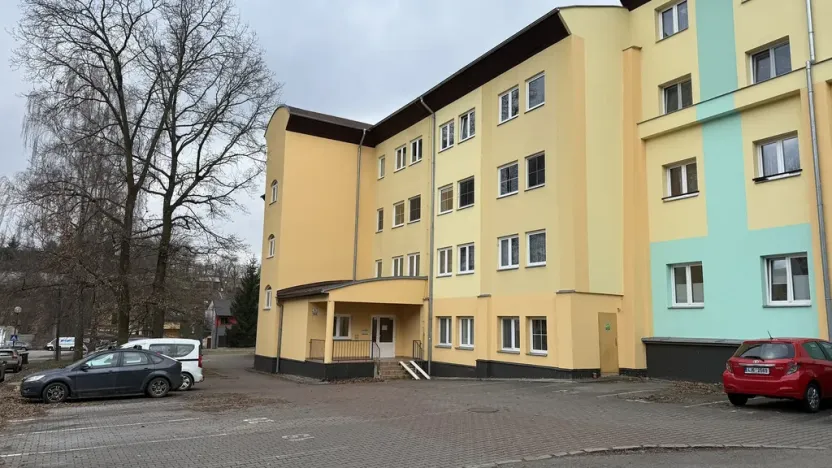 Pronájem bytu 2+kk, Jihlava, U Dvora, 48 m2