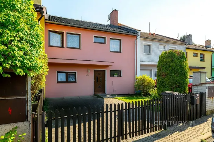 Prodej rodinného domu, Vroutek, Na Hůrce, 140 m2