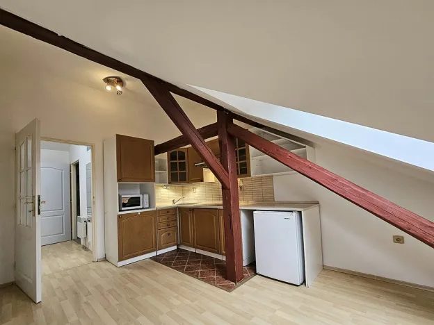 Pronájem bytu 2+1, Brno, Štolcova, 60 m2