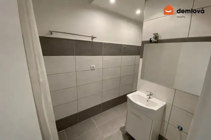 Pronájem bytu 1+1, Ostrava, Jana Ziky, 37 m2