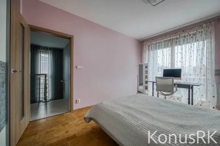 Prodej rodinného domu, Praha - Pitkovice, Lošáková, 137 m2