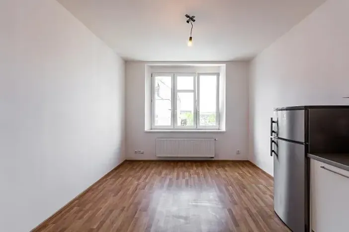 Pronájem bytu 2+kk, Praha - Holešovice, Malá Plynární, 51 m2