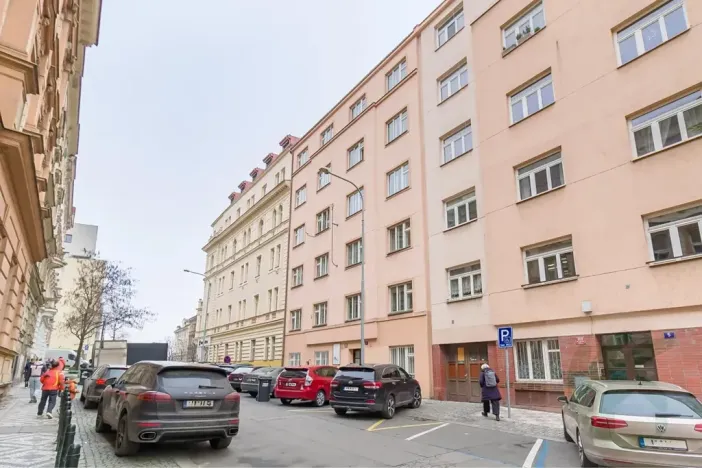 Prodej bytu 3+kk, Praha - Vinohrady, Perunova, 70 m2