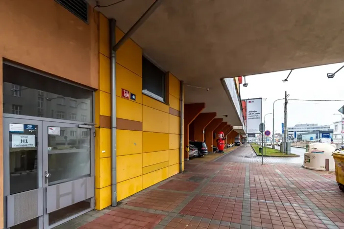 Pronájem bytu 2+kk, Praha - Vysočany, Poděbradská, 50 m2