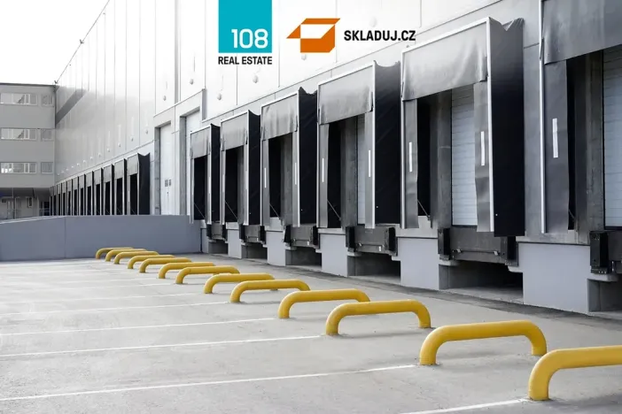 Pronájem skladu, Uničov, 15000 m2