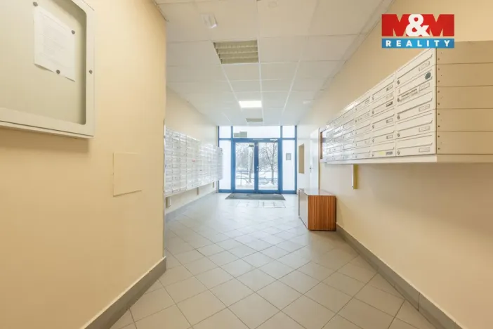 Prodej bytu 1+kk, Praha, Hlavatého, 27 m2