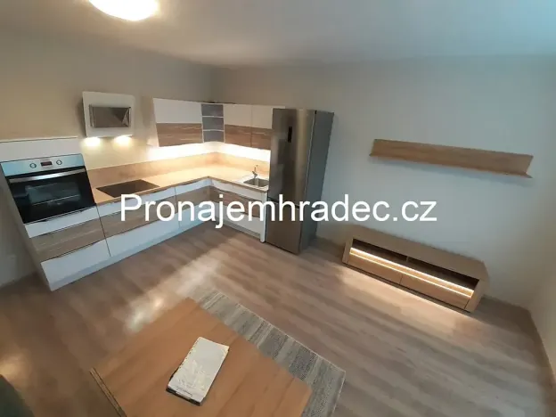 Pronájem bytu 2+kk, Hradec Králové, Kejzlarova, 51 m2