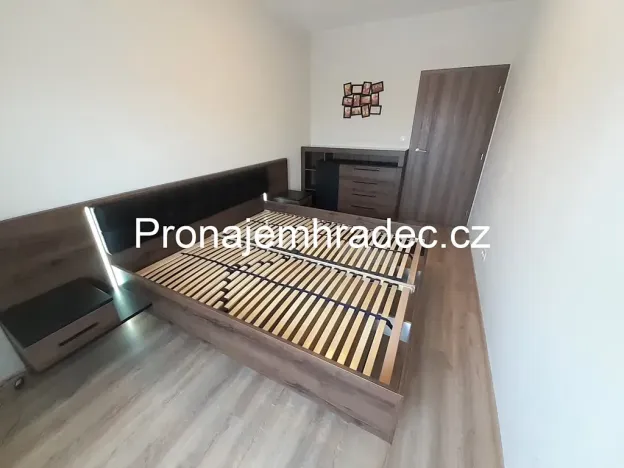 Pronájem bytu 2+kk, Hradec Králové, Kejzlarova, 51 m2